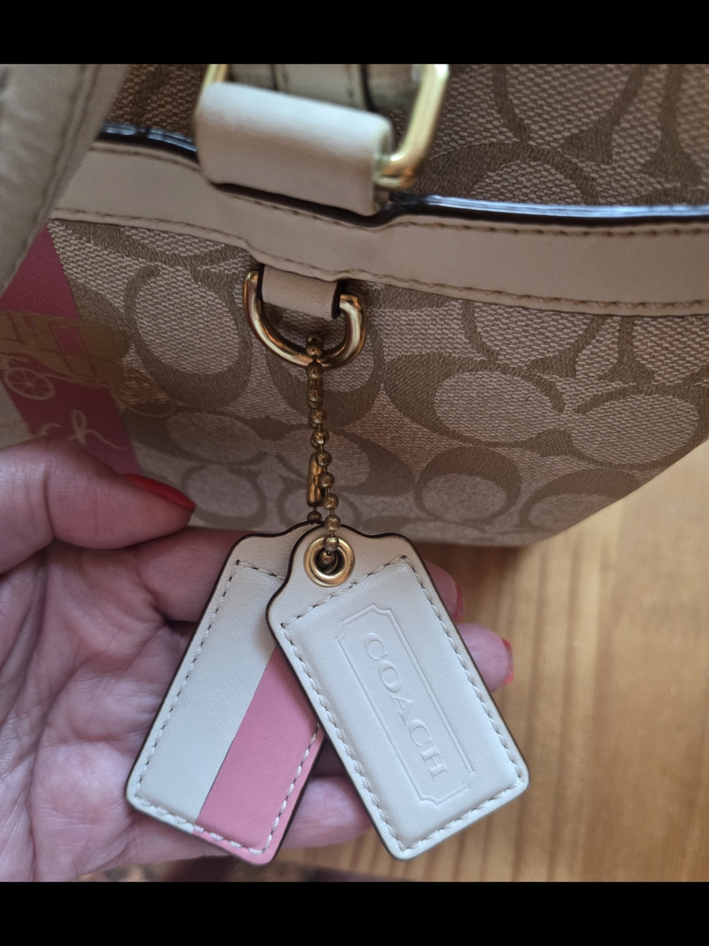 Vintage Coach Heritage Signature Stripe Satchel Bag in Beige, Pink & White - Picture 3 of 16